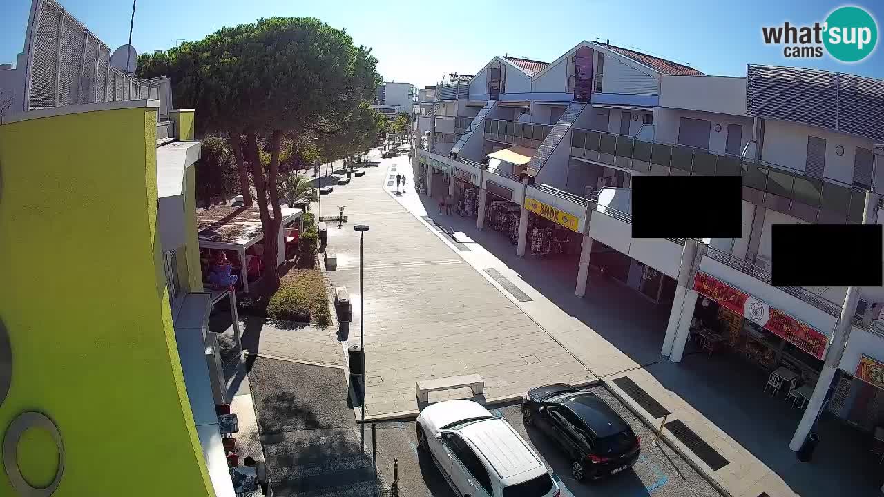 Bibione Shopping Street Webcam – Live View