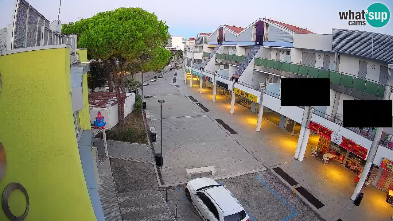 Web kamera Bibione – Trgovačka ulica uživo