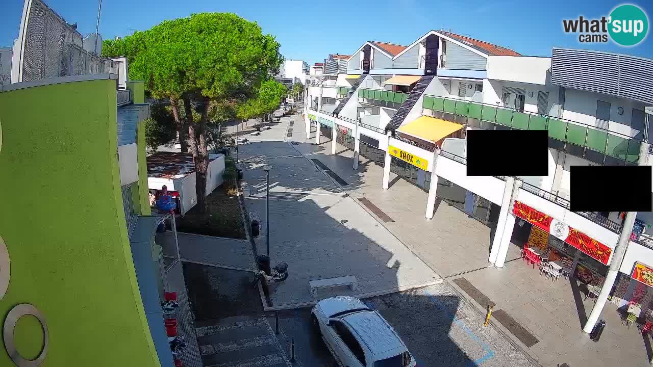 Spletna kamera Bibione Nakupovalna ulica – v živo