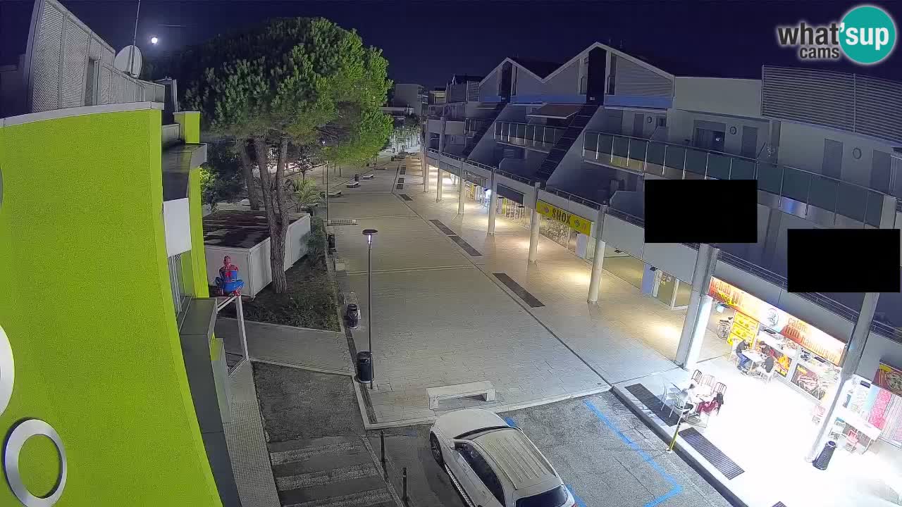 Webcam Via dello Shopping Bibione – Diretta Live