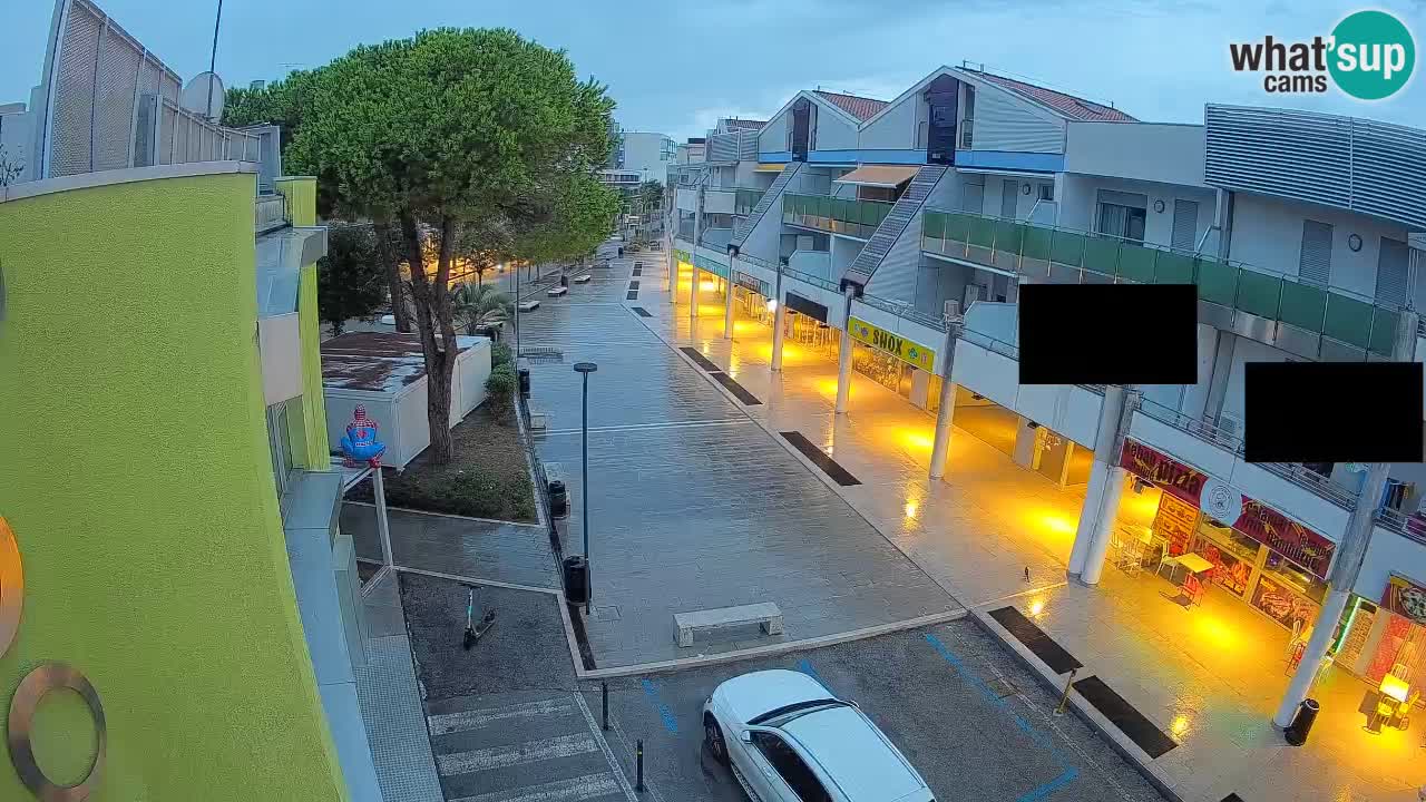 Web kamera Bibione – Trgovačka ulica uživo