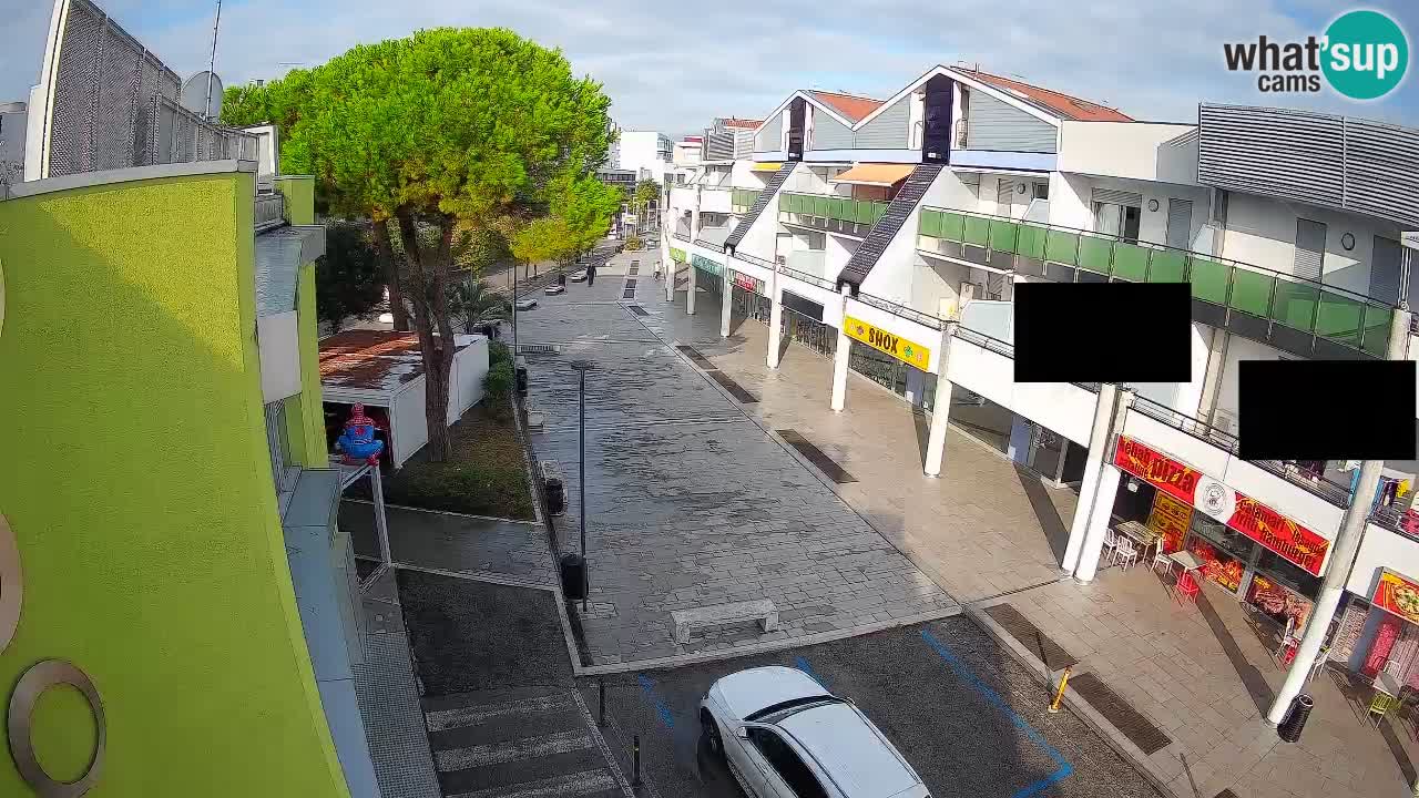 Spletna kamera Bibione Nakupovalna ulica – v živo