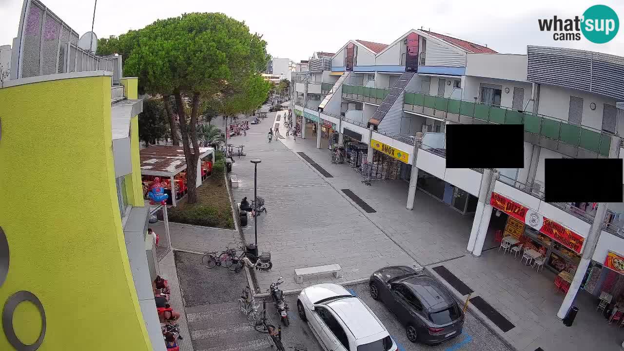 Spletna kamera Bibione Nakupovalna ulica – v živo