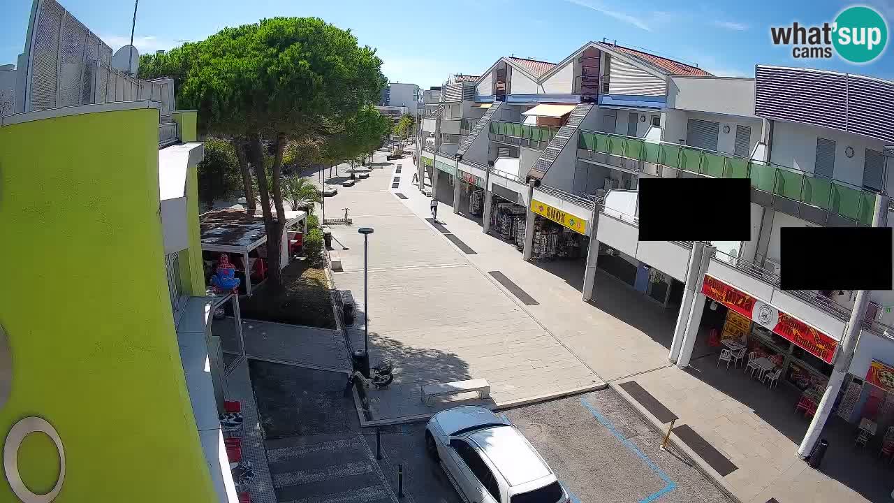 Spletna kamera Bibione Nakupovalna ulica – v živo