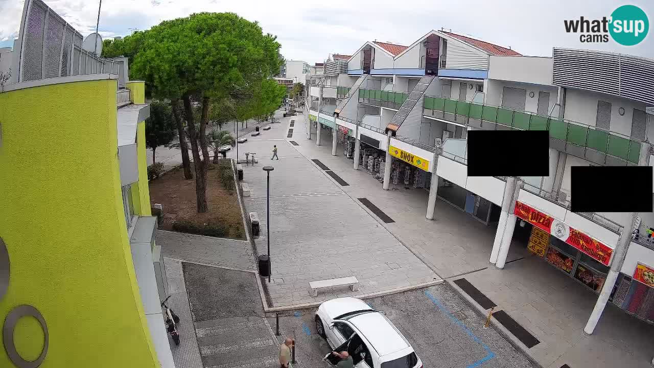 Spletna kamera Bibione Nakupovalna ulica – v živo