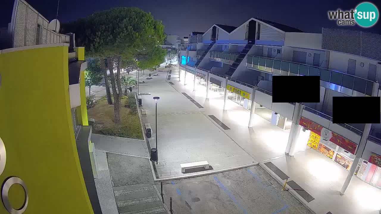 Webcam Via dello Shopping Bibione – Diretta Live