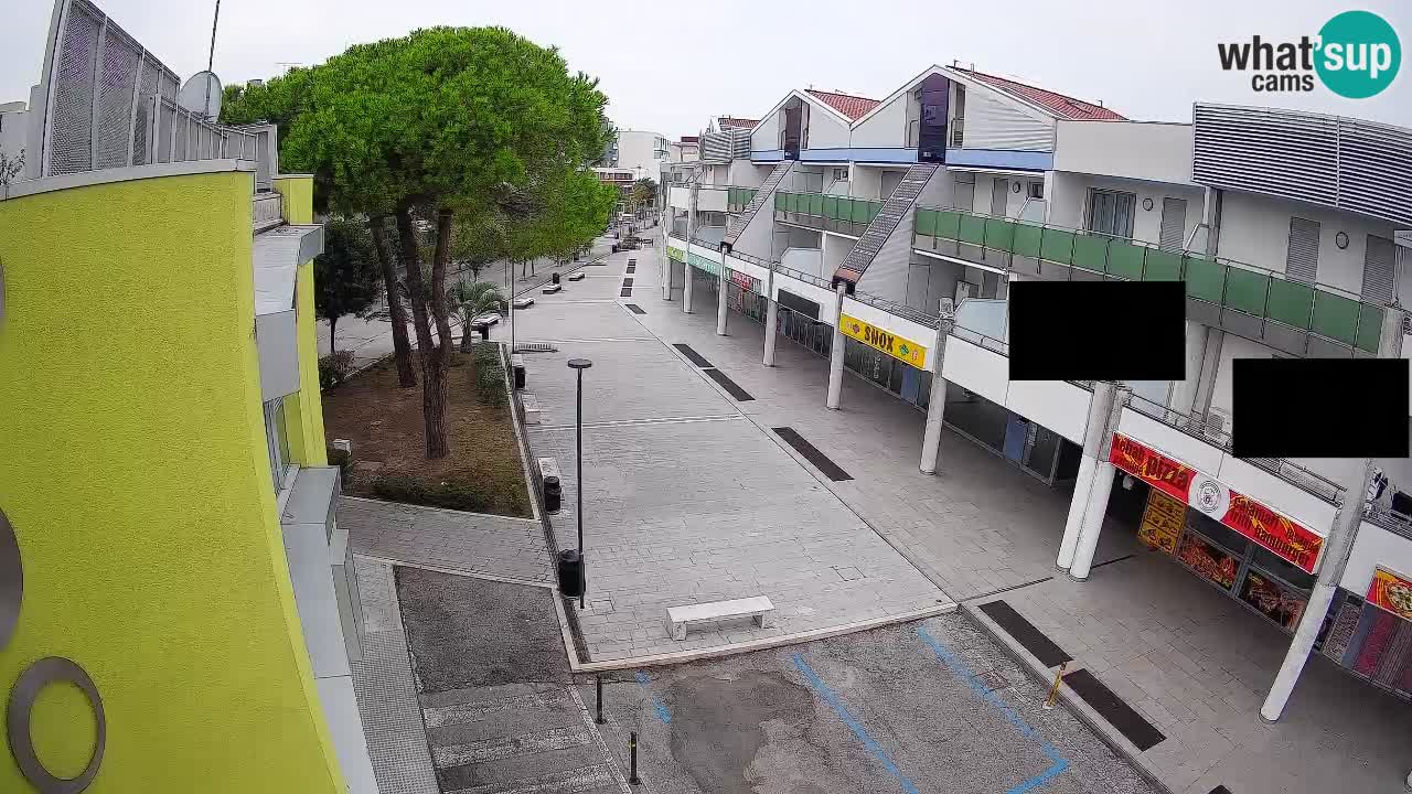 Webcam Rue Commerçante de Bibione – Vue en direct