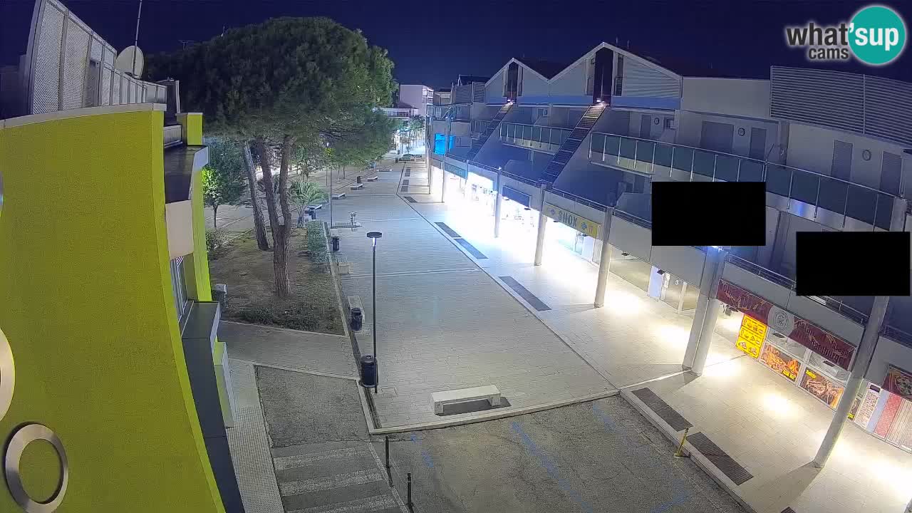 Webcam Via dello Shopping Bibione – Diretta Live