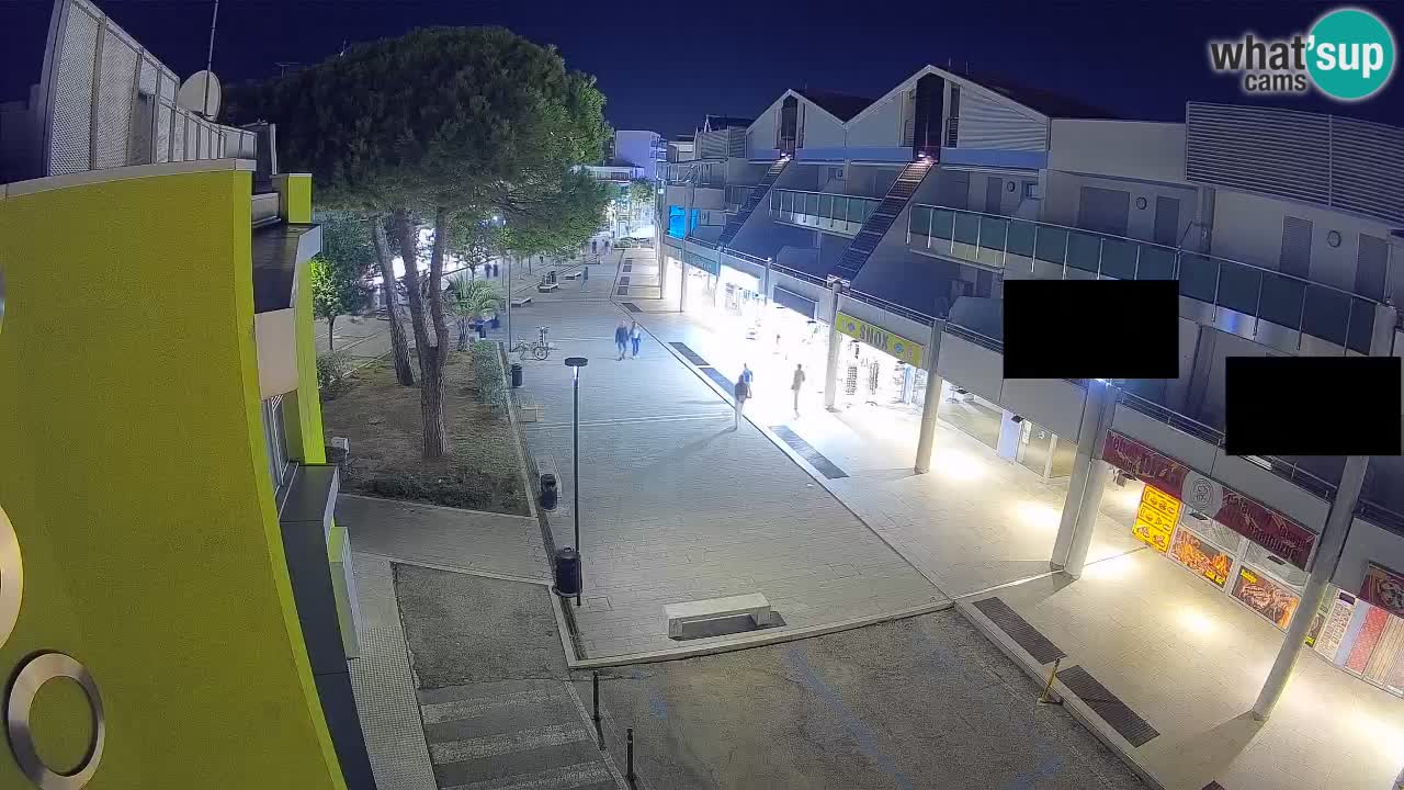 Spletna kamera Bibione Nakupovalna ulica – v živo