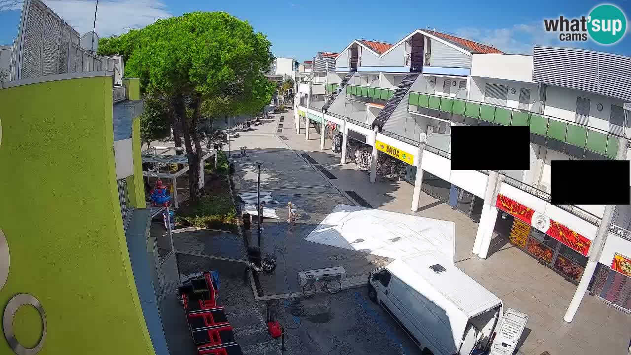 Webcam Via dello Shopping Bibione – Diretta Live