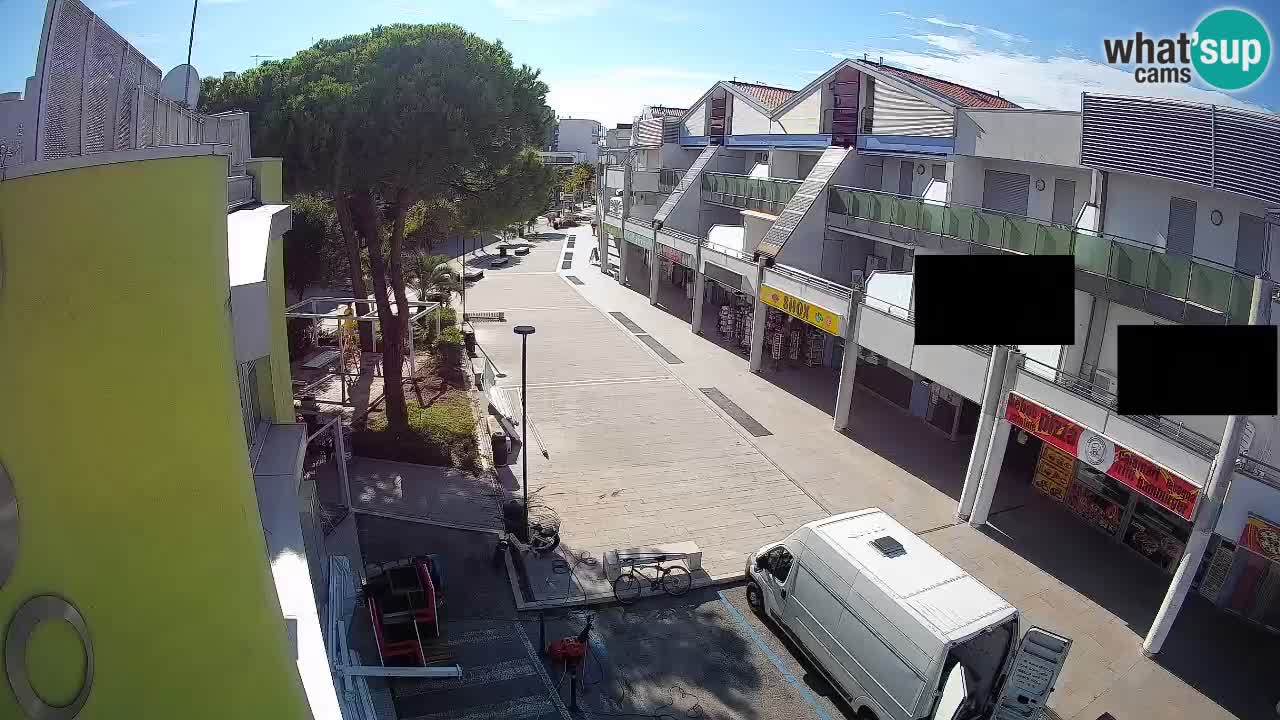 Webcam Via dello Shopping Bibione – Diretta Live