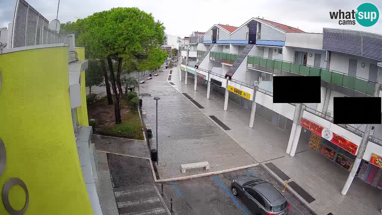 Webcam Rue Commerçante de Bibione – Vue en direct
