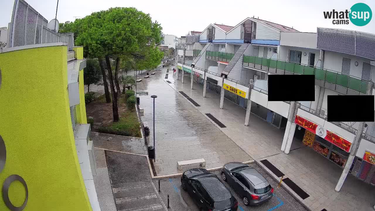 Webcam Rue Commerçante de Bibione – Vue en direct