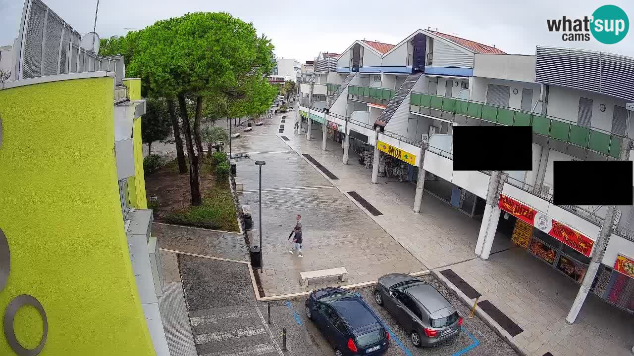 Spletna kamera Bibione Nakupovalna ulica – v živo