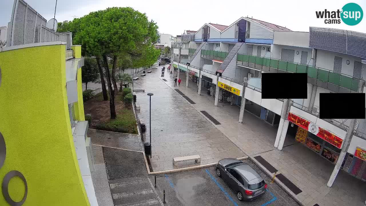 Bibione Shopping Street Webcam – Live View