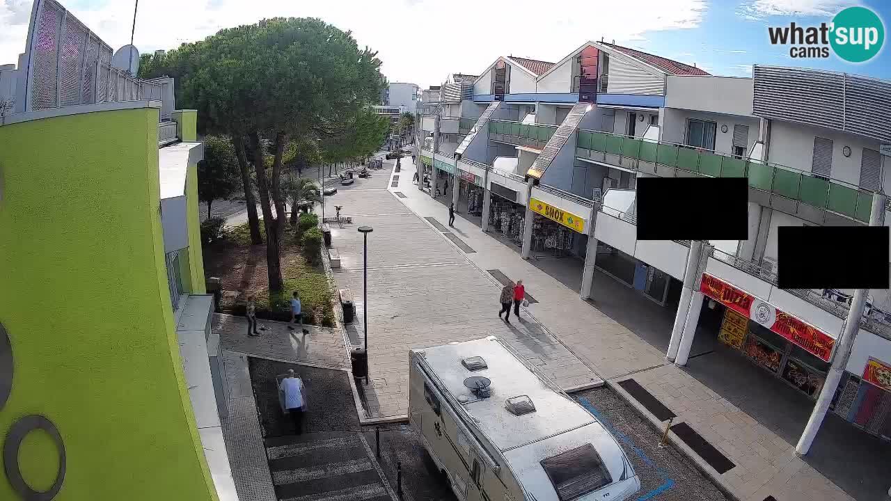 Webcam Rue Commerçante de Bibione – Vue en direct