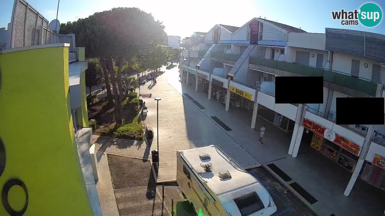 Webcam Via dello Shopping Bibione – Diretta Live