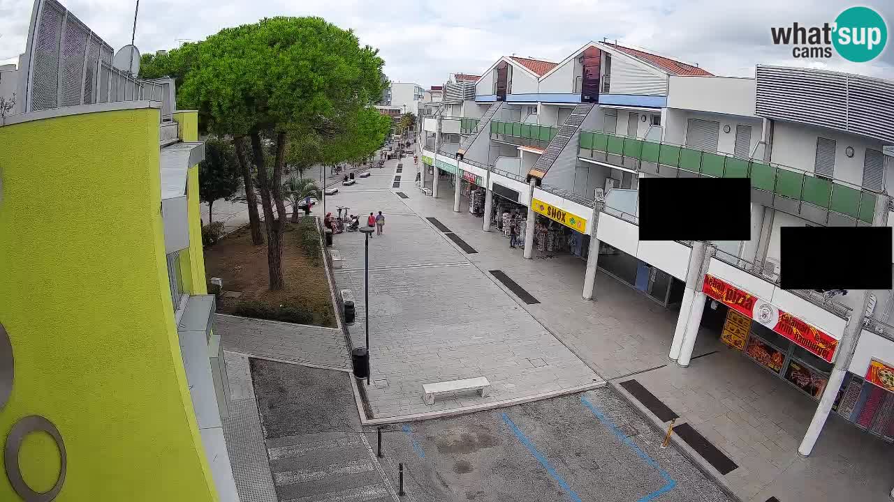 Bibione Shopping Street Webcam – Live View