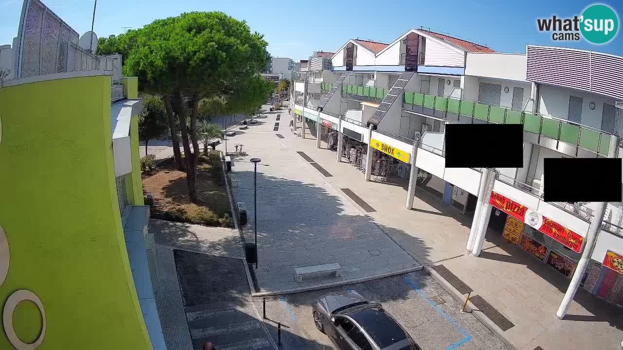 Bibione Shopping Street Webcam – Live View