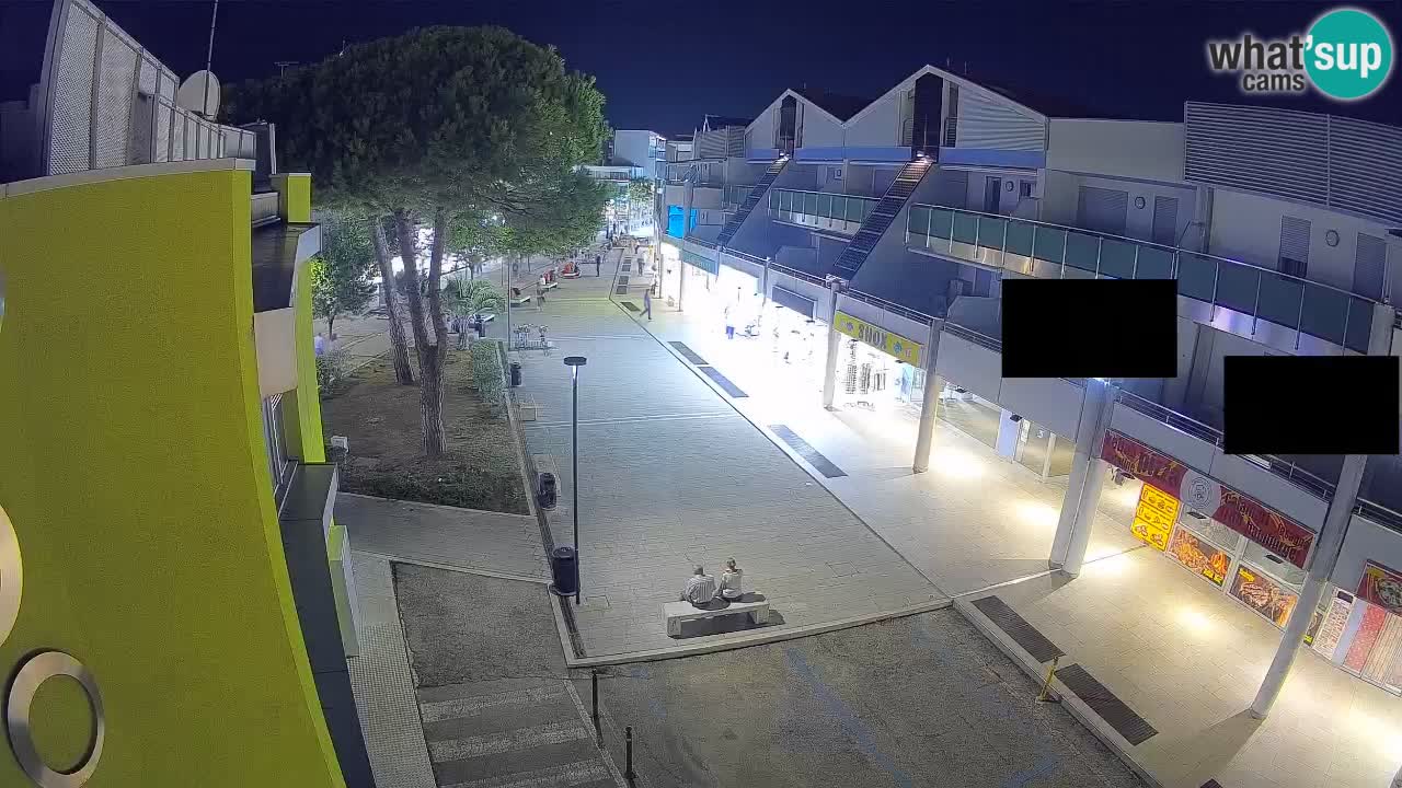 Bibione Shopping Street Webcam – Live View