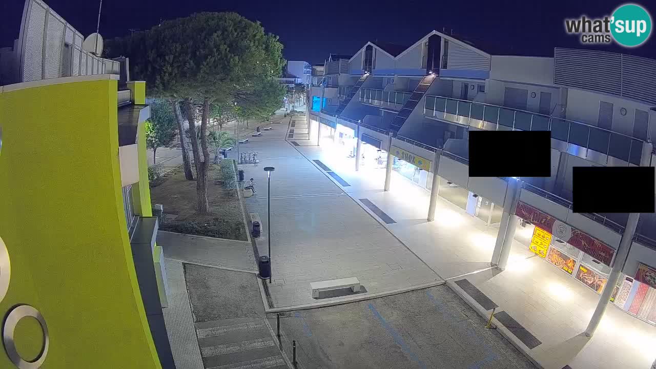 Webcam Via dello Shopping Bibione – Diretta Live