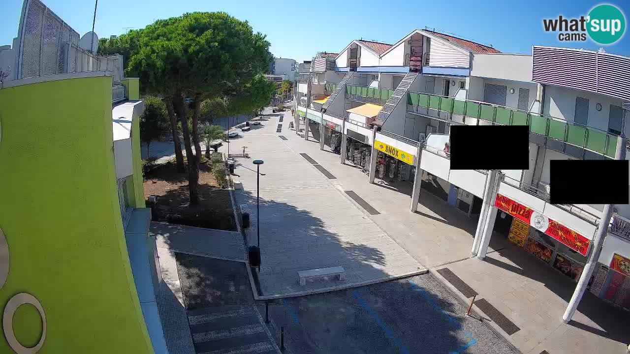 Webcam Rue Commerçante de Bibione – Vue en direct