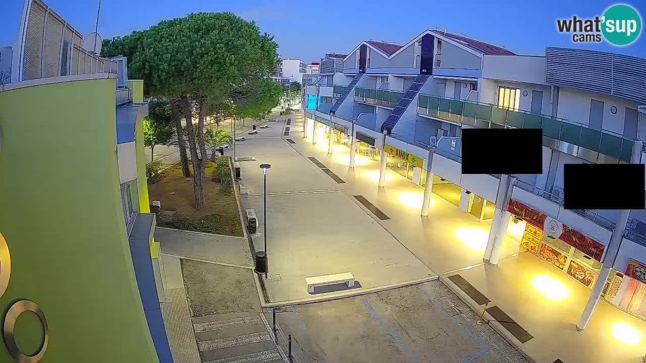 Webcam Via dello Shopping Bibione – Diretta Live