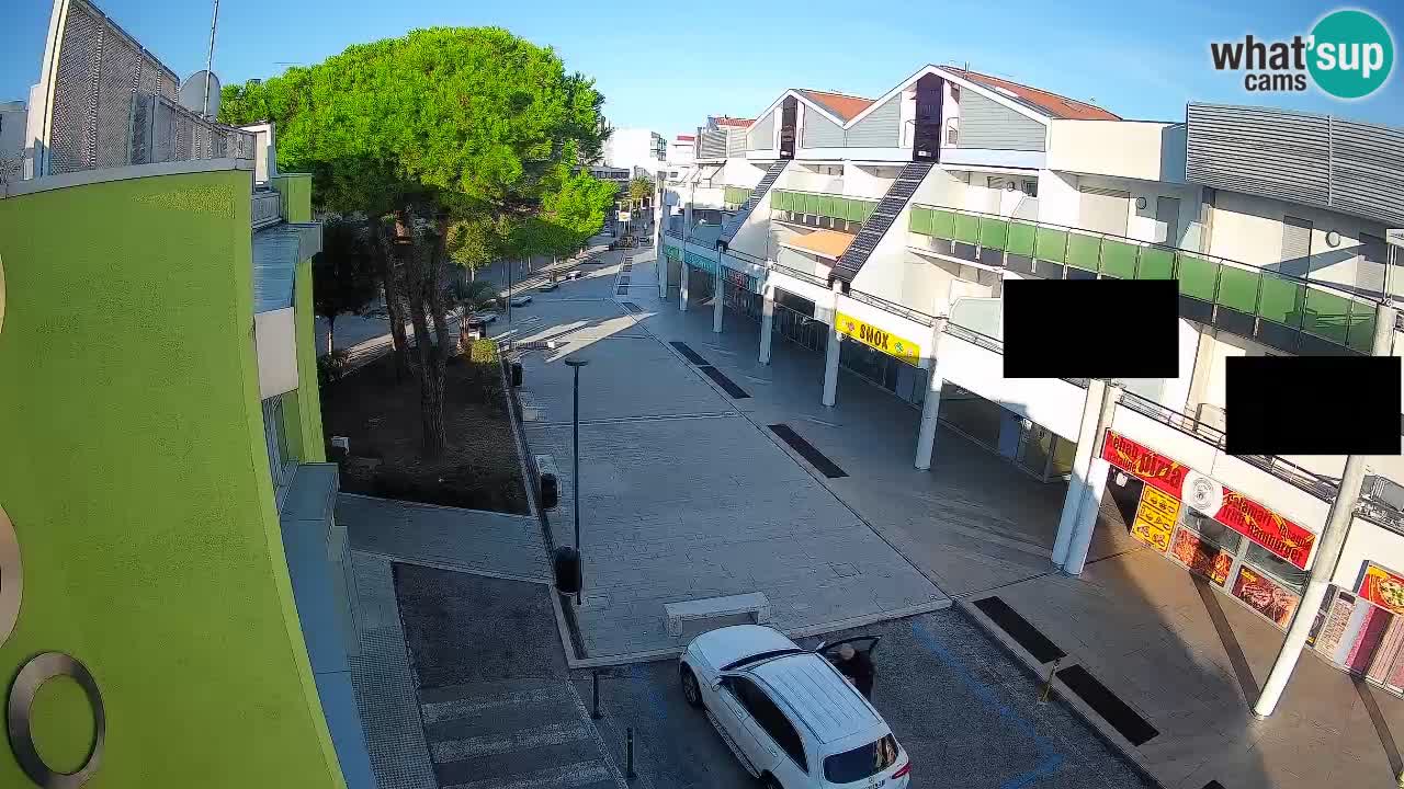 Webcam Via dello Shopping Bibione – Diretta Live
