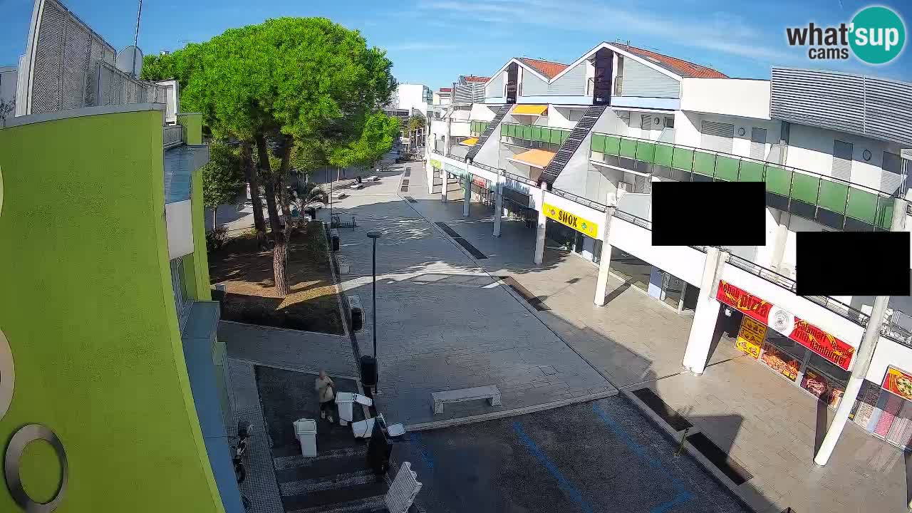 Bibione Shopping Street Webcam – Live View