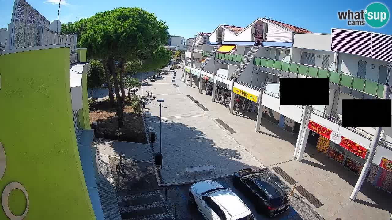 Bibione Shopping Street Webcam – Live View
