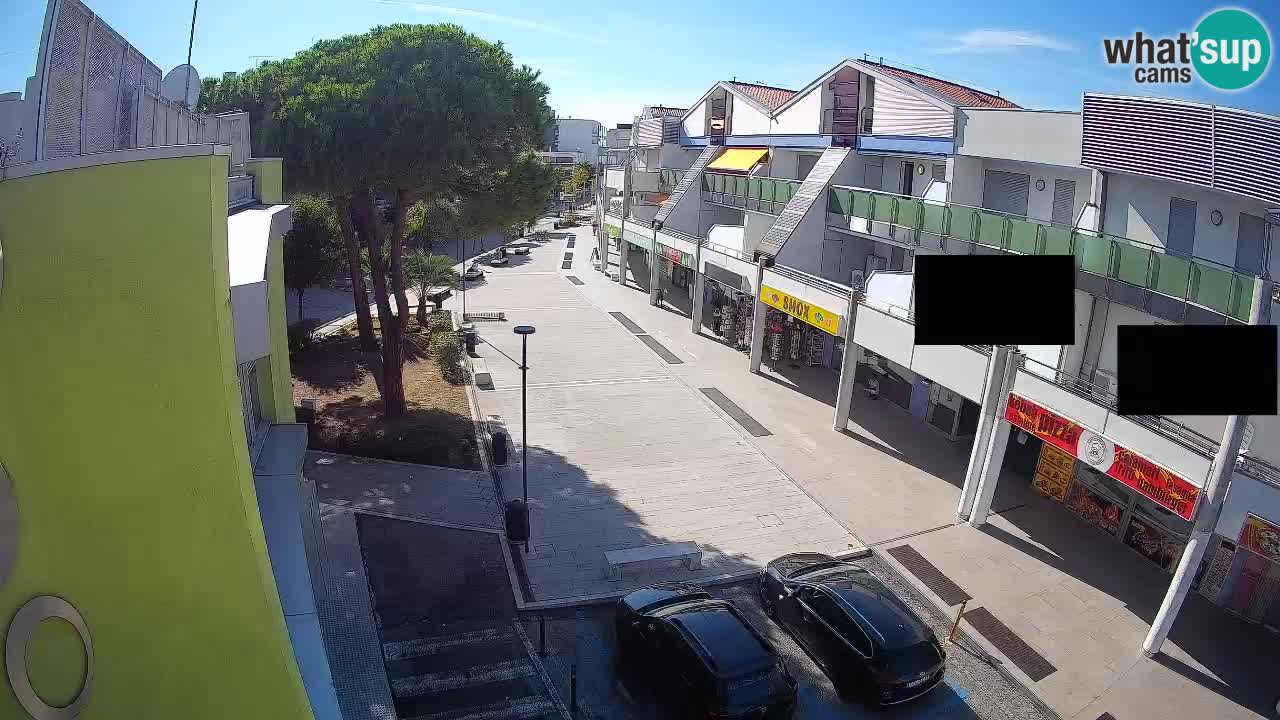 Bibione Shopping Street Webcam – Live View