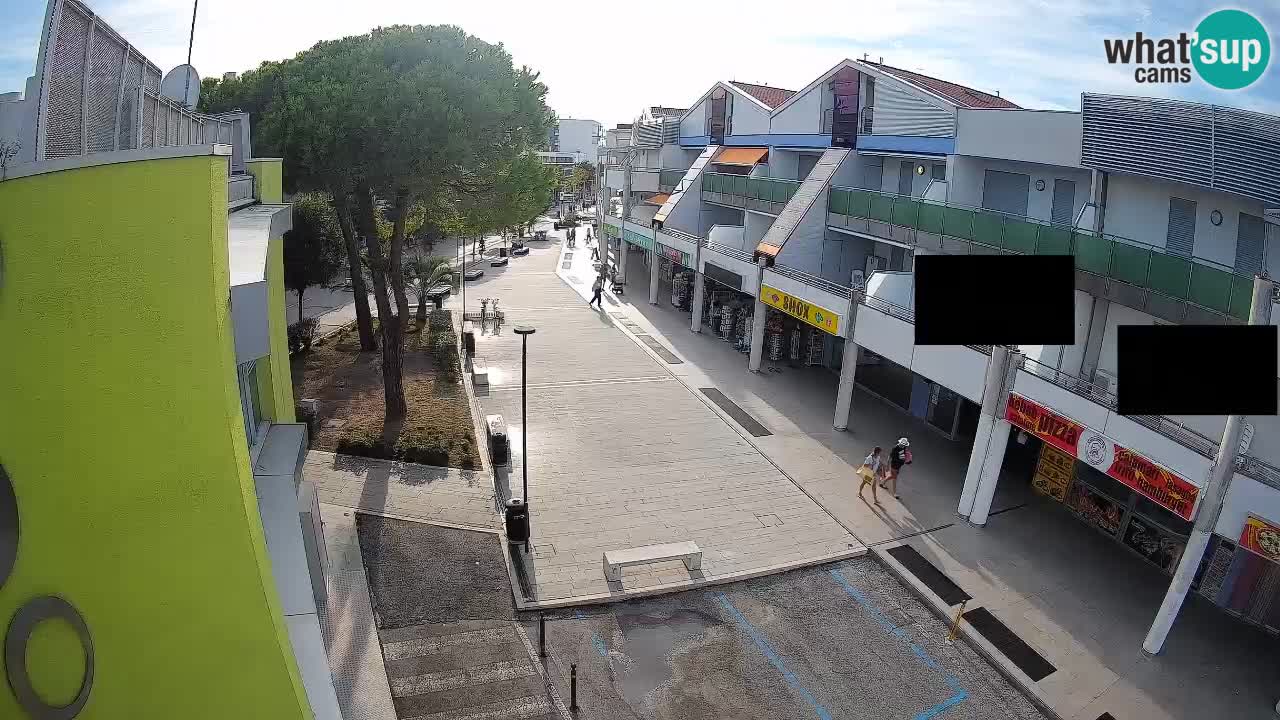 Bibione Shopping Street Webcam – Live View