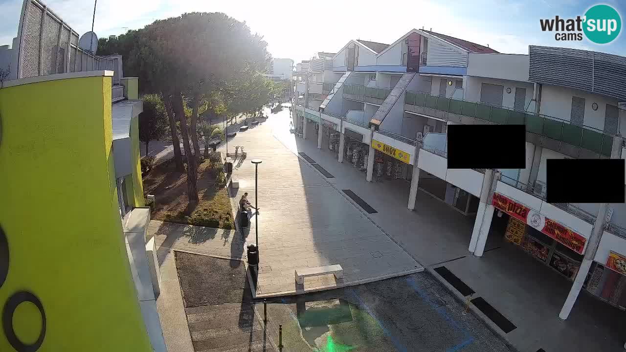 Web kamera Bibione – Trgovačka ulica uživo