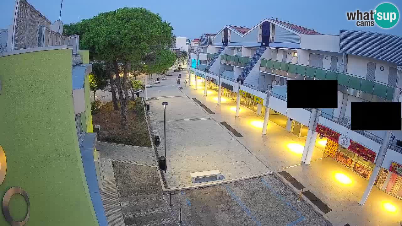 Webcam Rue Commerçante de Bibione – Vue en direct