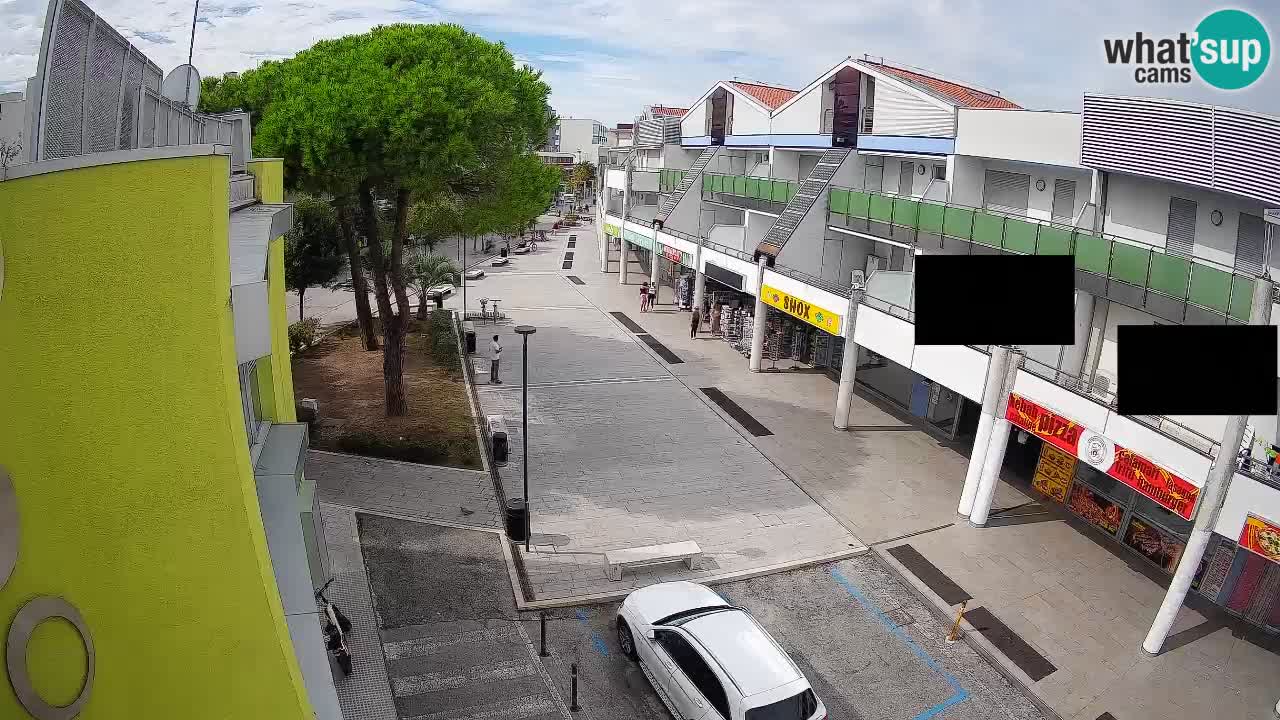 Bibione Shopping Street Webcam – Live View