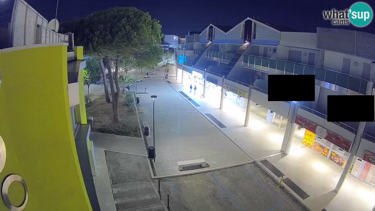 Bibione Shopping Street Webcam – Live View