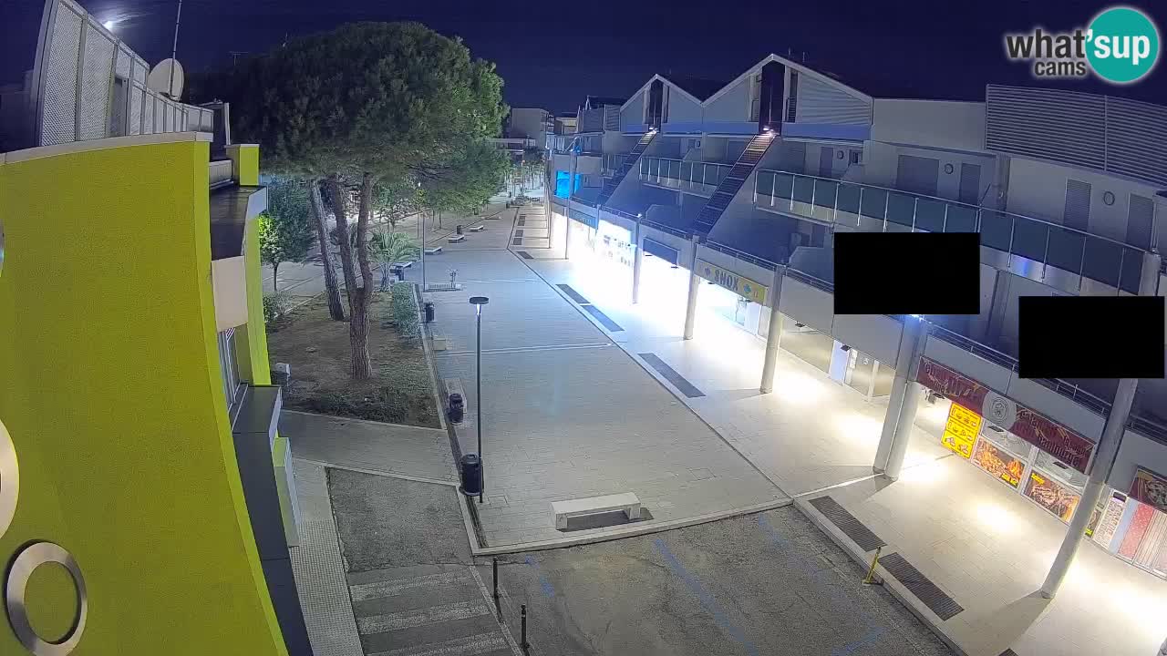 Bibione Shopping Street Webcam – Live View