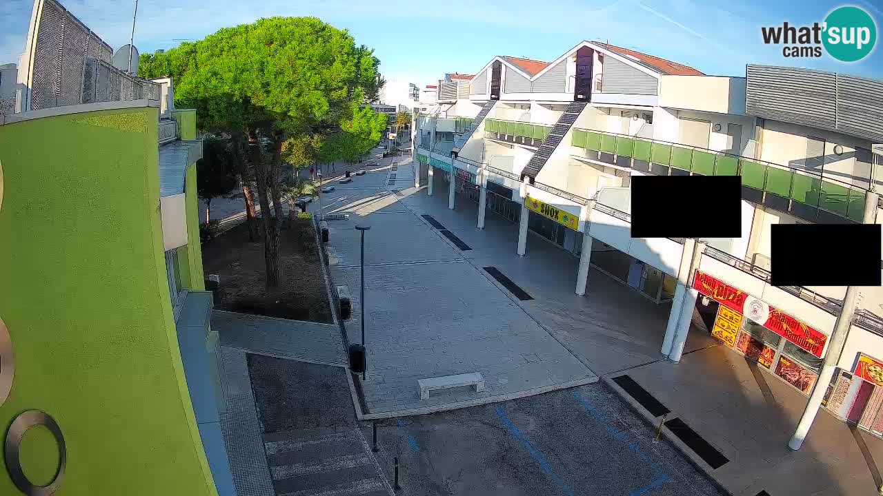 Webcam Rue Commerçante de Bibione – Vue en direct