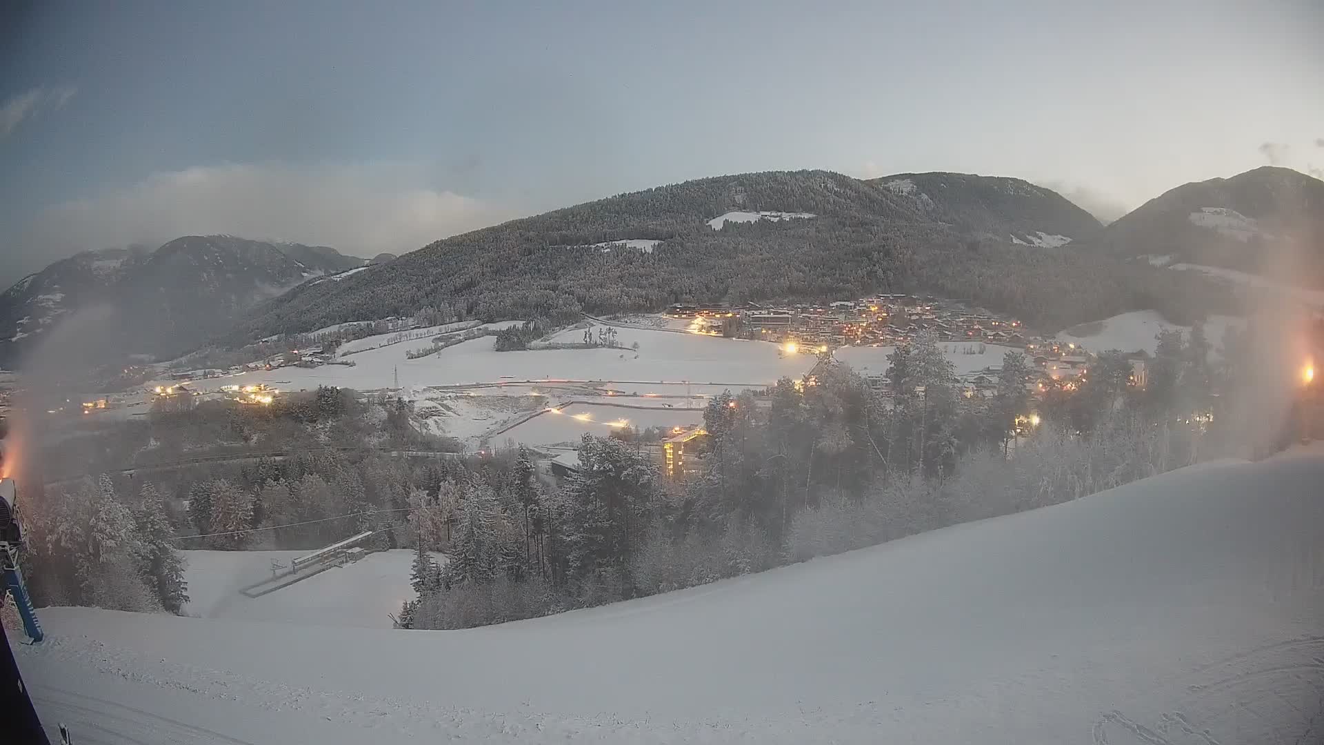 Spletna kamera Ried – Pogled na Percha | Kronplatz