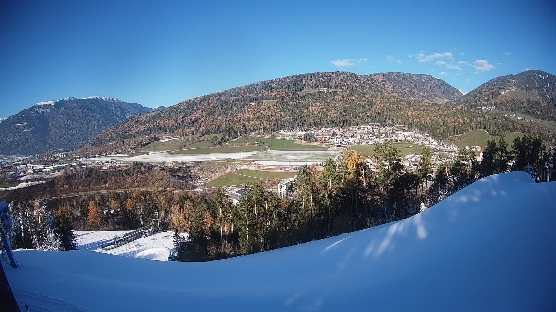 Spletna kamera Ried – Pogled na Percha | Kronplatz