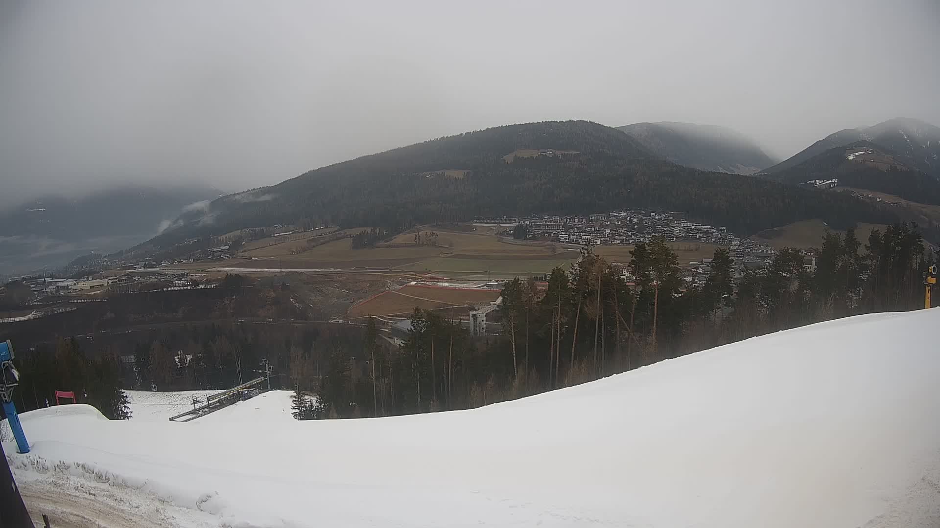 Spletna kamera Ried – Pogled na Percha | Kronplatz