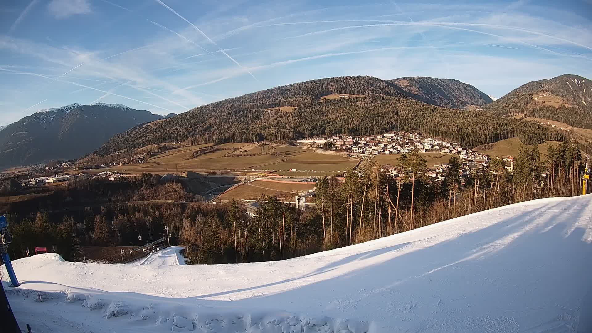 Spletna kamera Ried – Pogled na Percha | Kronplatz