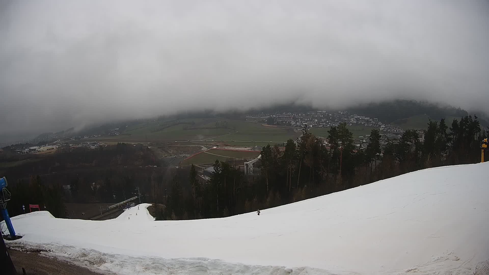 Spletna kamera Ried – Pogled na Percha | Kronplatz