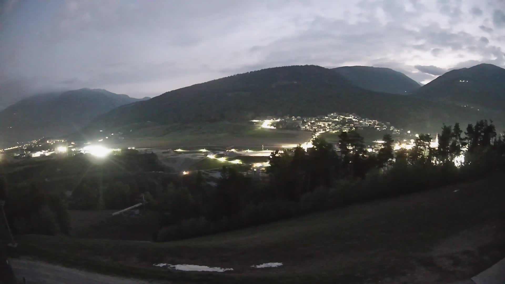 Spletna kamera Ried – Pogled na Percha | Kronplatz
