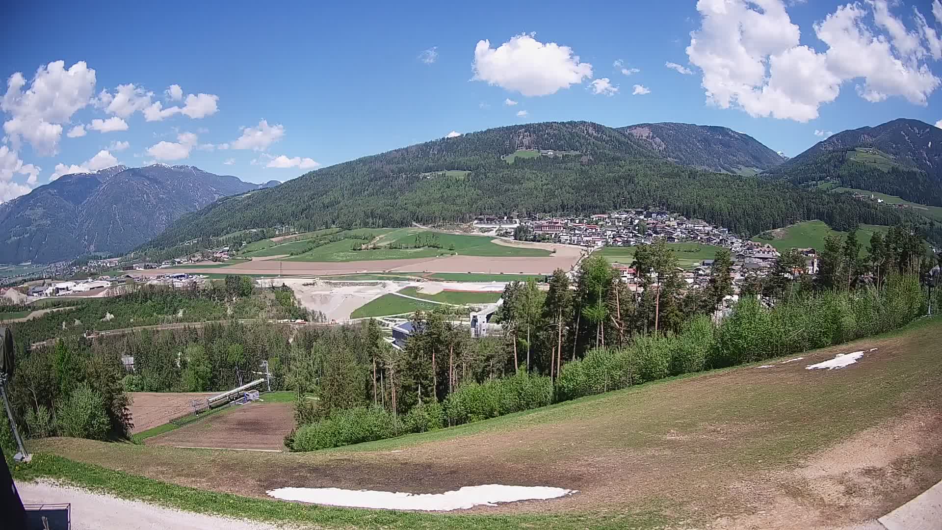Spletna kamera Ried – Pogled na Percha | Kronplatz