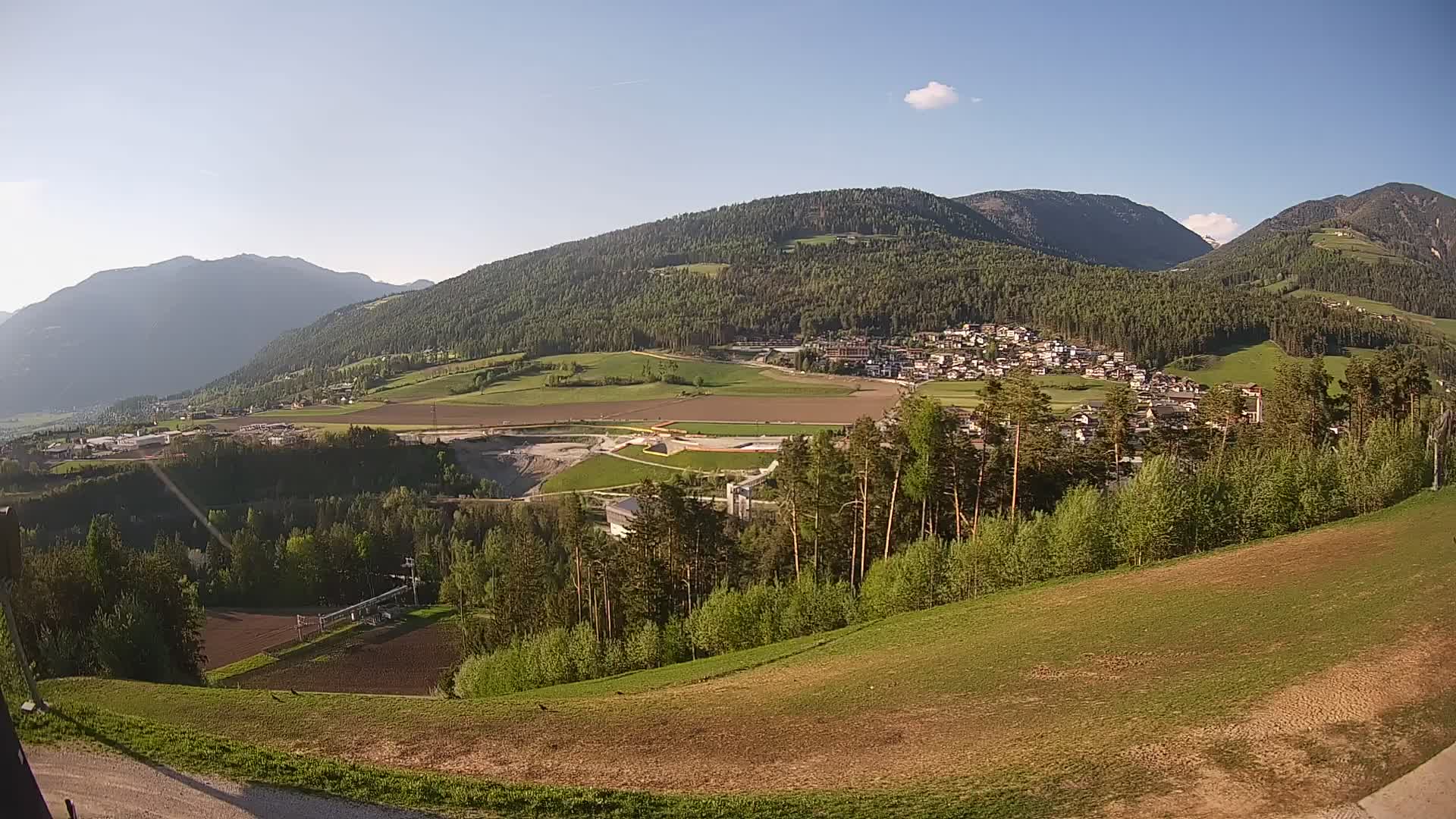 Spletna kamera Ried – Pogled na Percha | Kronplatz