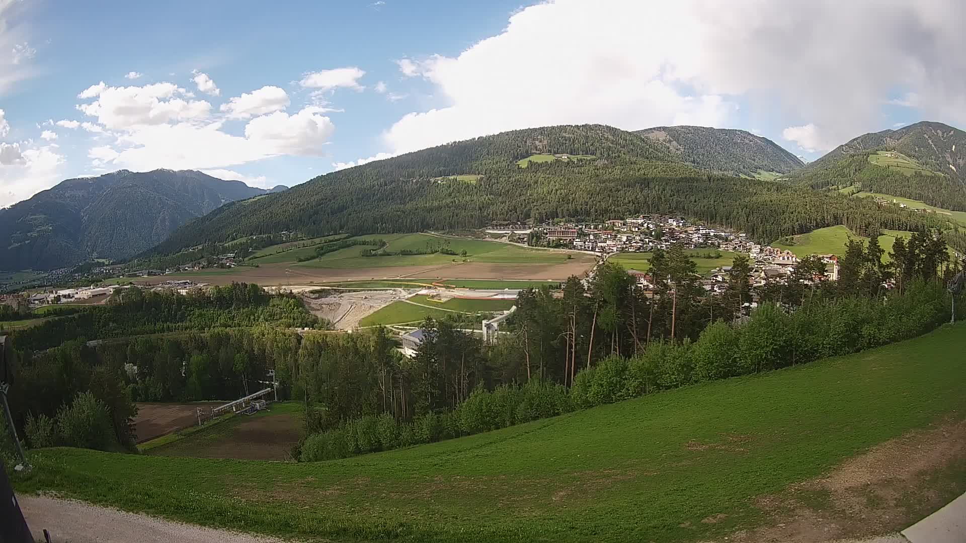 Spletna kamera Ried – Pogled na Percha | Kronplatz