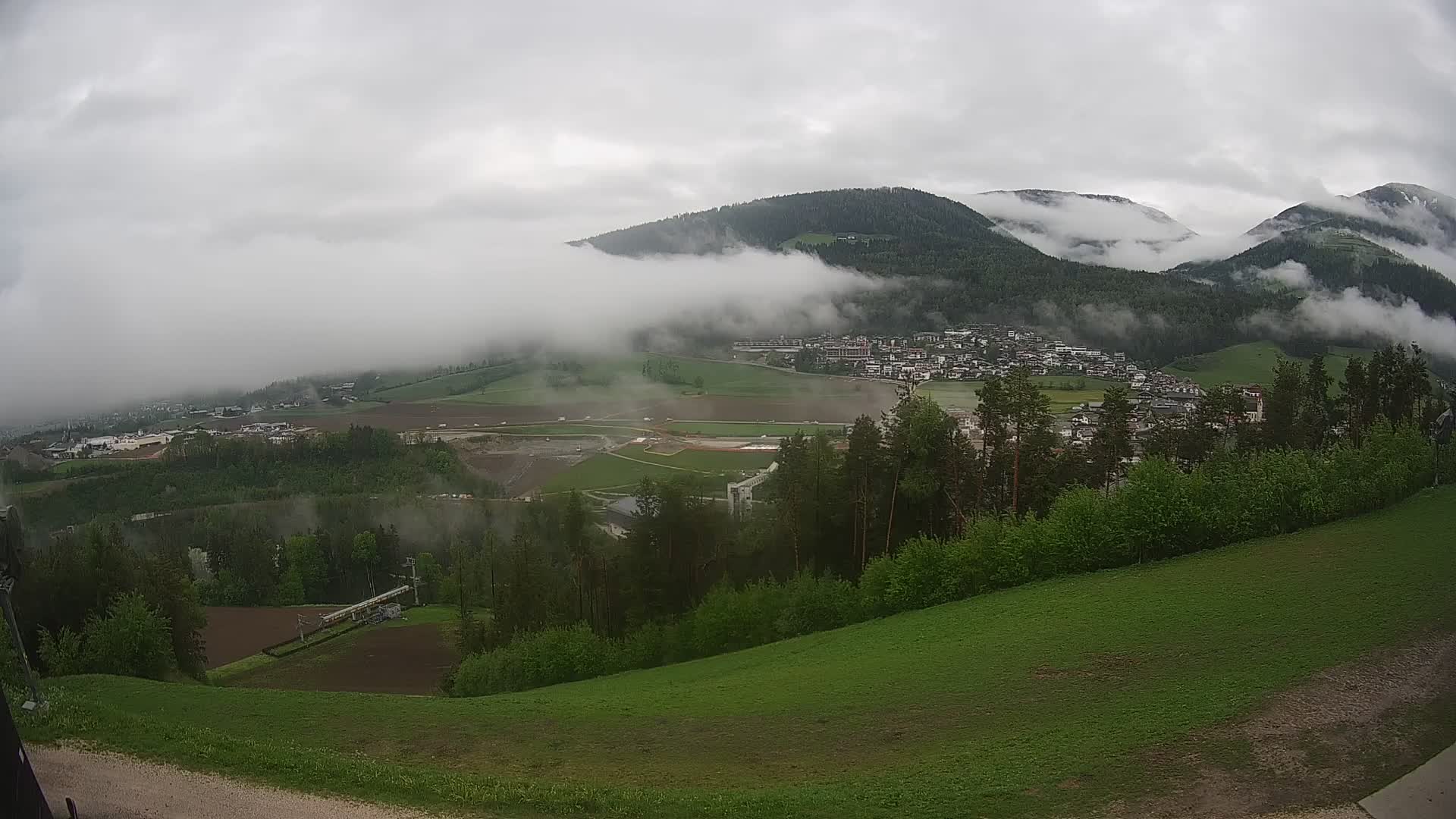 Spletna kamera Ried – Pogled na Percha | Kronplatz