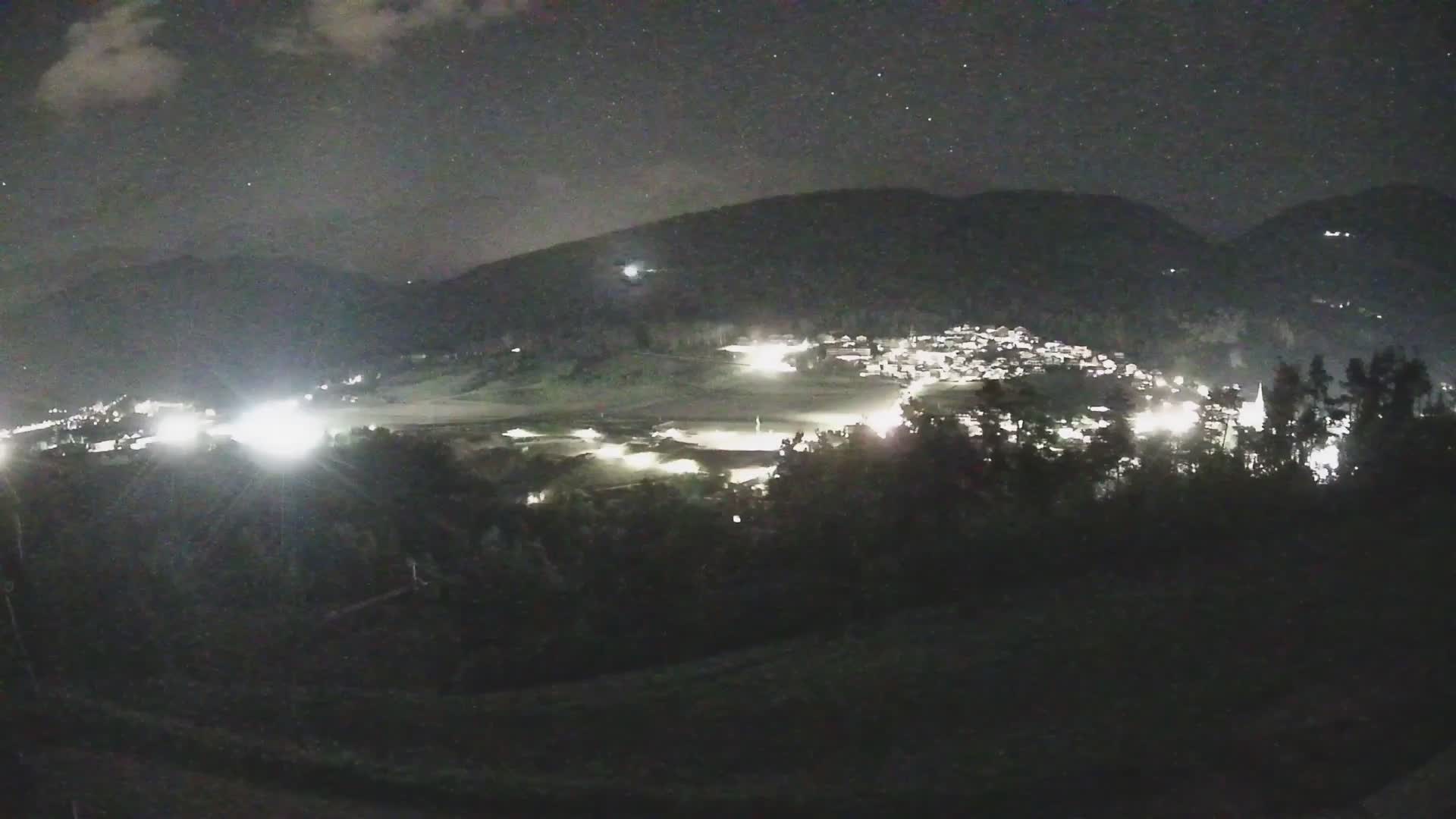Spletna kamera Ried – Pogled na Percha | Kronplatz