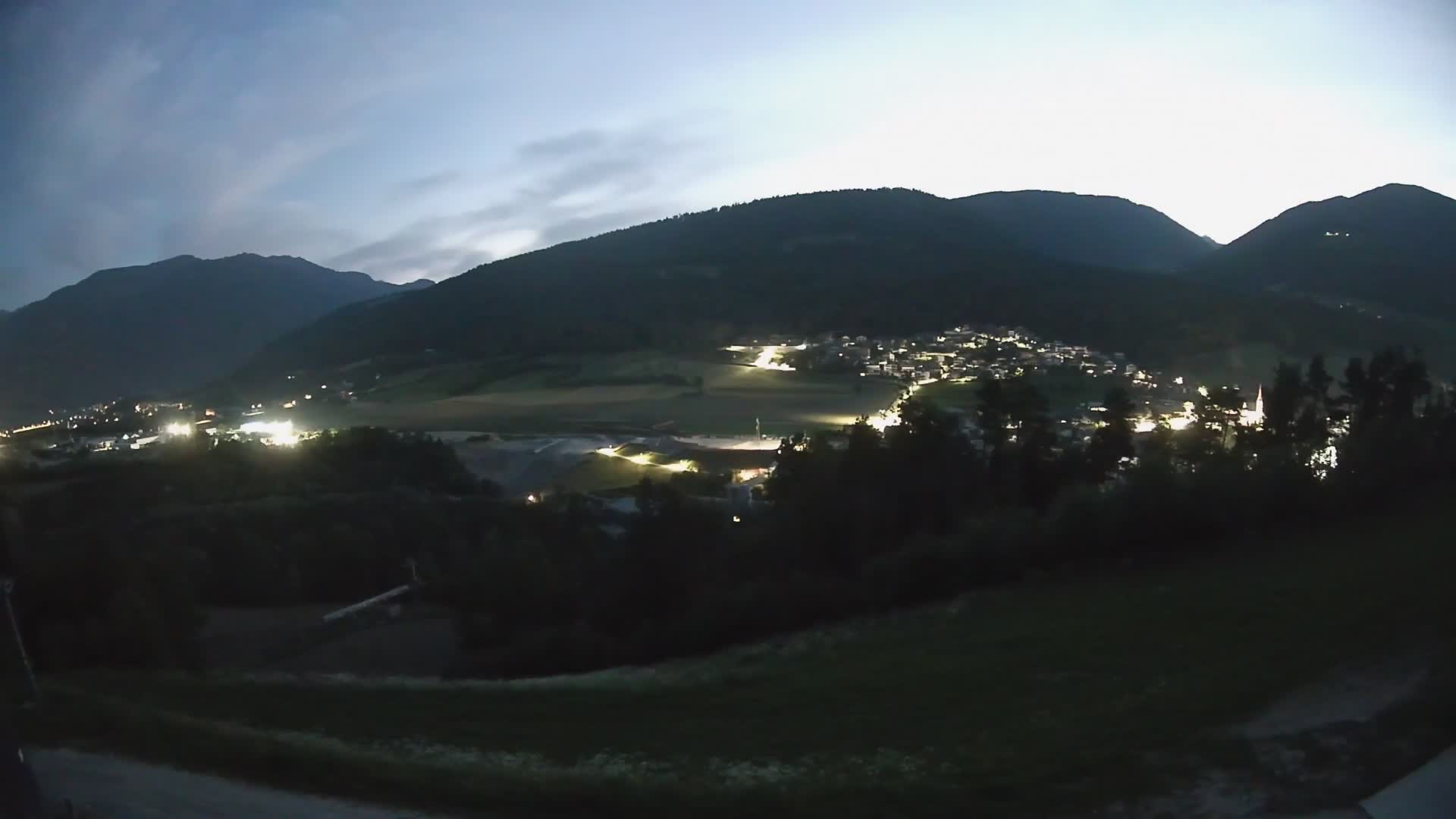 Spletna kamera Ried – Pogled na Percha | Kronplatz